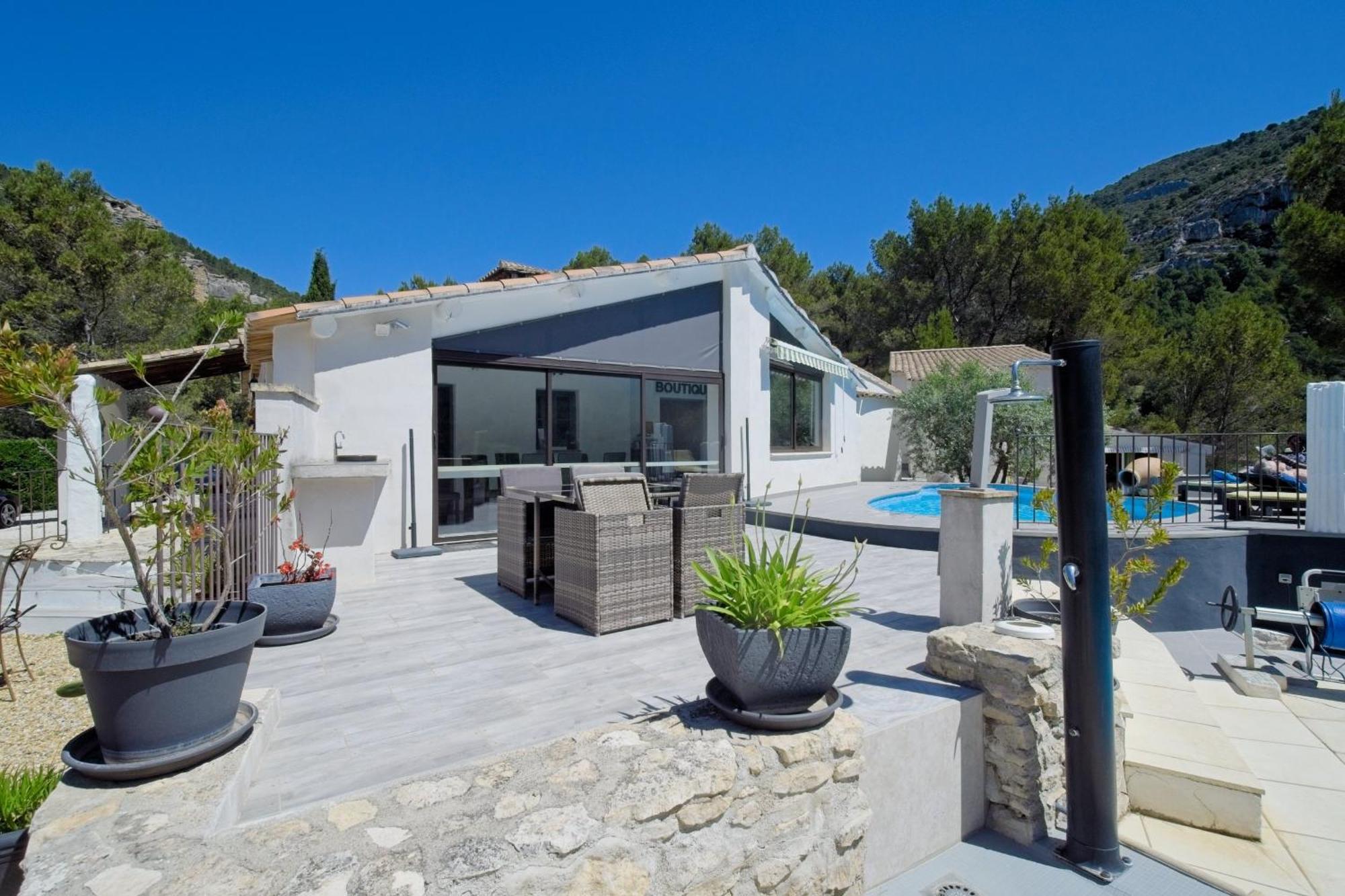 B&B Villa Chante Coucou Fontaine-de-Vaucluse Exterior foto