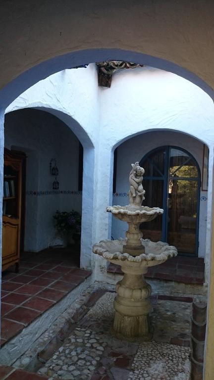 B&B Villa Chante Coucou Fontaine-de-Vaucluse Exterior foto